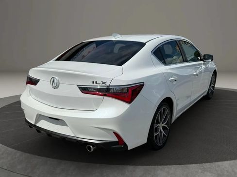 Used 2019 Acura ILX FWD image 4
