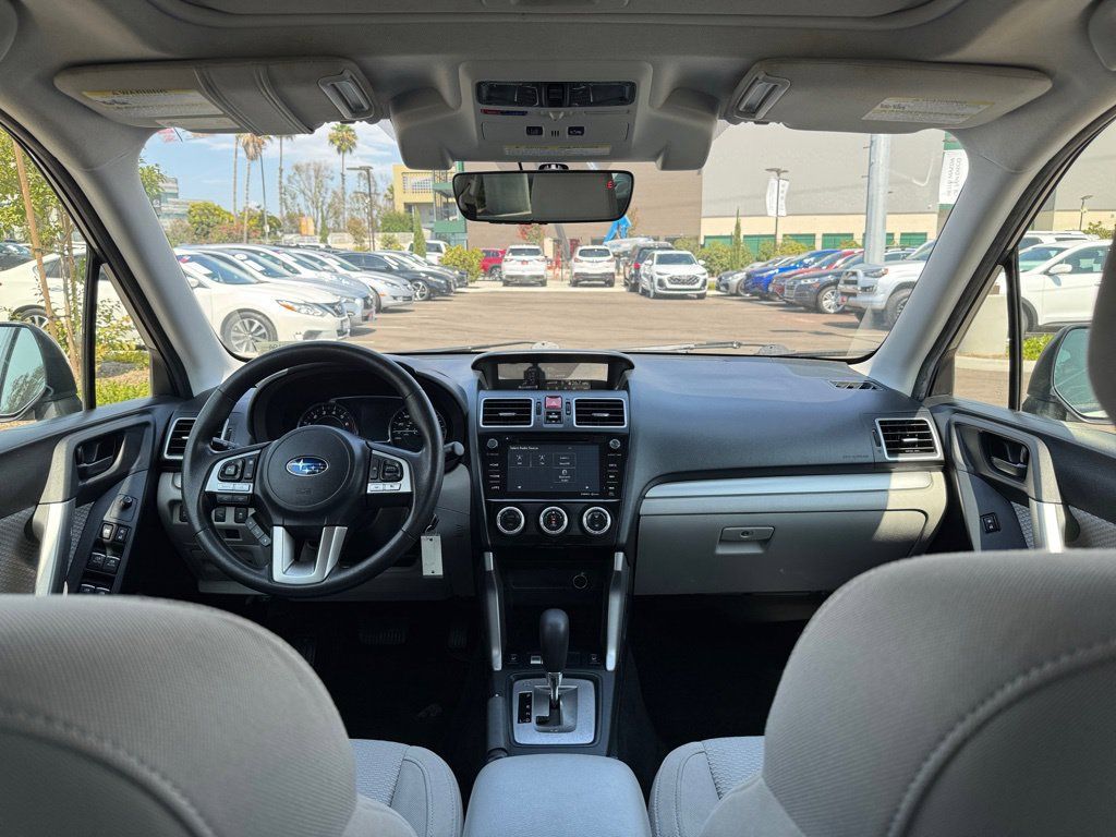 Used 2018 Subaru Forester 2.5i Premium AWD/4WD image 12