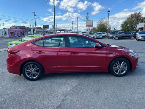 Used 2018 Hyundai Elantra SEL image 4