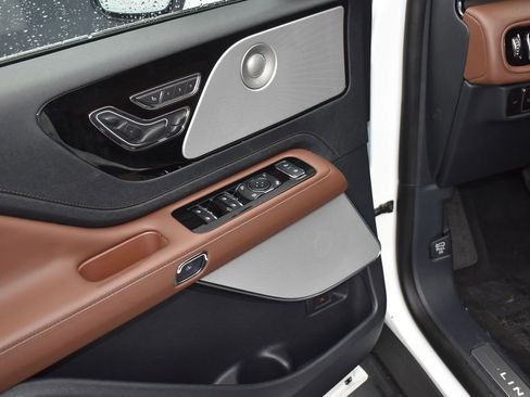 New 2025 Lincoln Aviator Reserve w/ Equipment Group 201A image 6