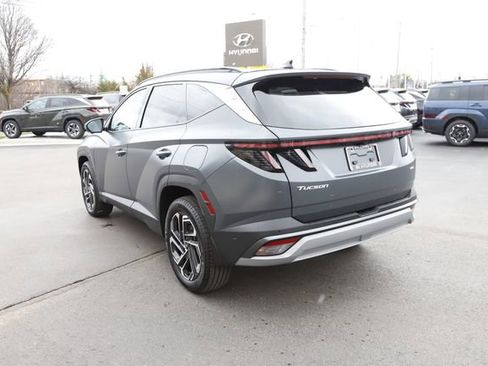 Certified 2025 Hyundai Tucson Limited AWD/4WD image 7