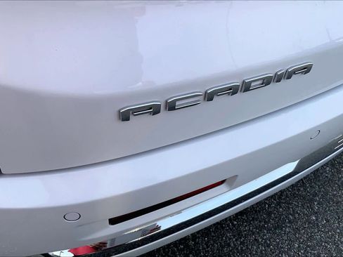 Used 2023 GMC Acadia Denali w/ Denali Ultimate Package AWD/4WD image 32