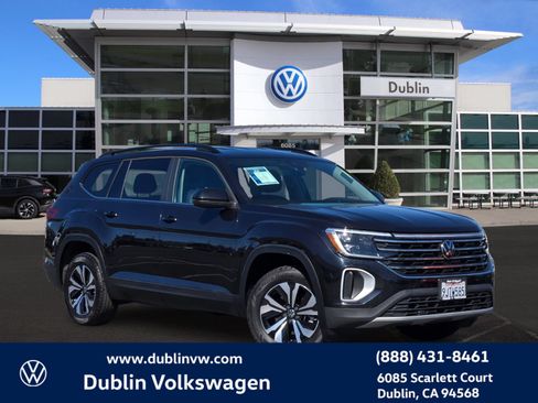 Used 2024 Volkswagen Atlas SE AWD/4WD image 1