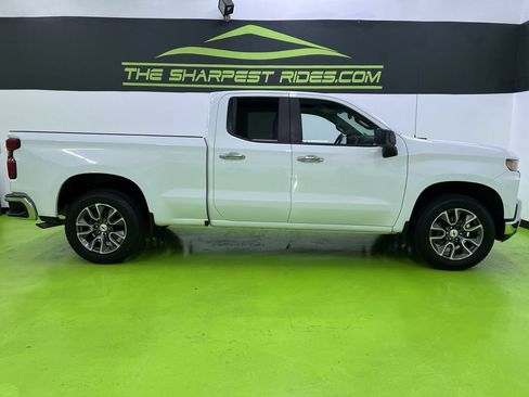 Used 2019 Chevrolet Silverado 1500 W/T w/ WT Convenience Package AWD/4WD image 11