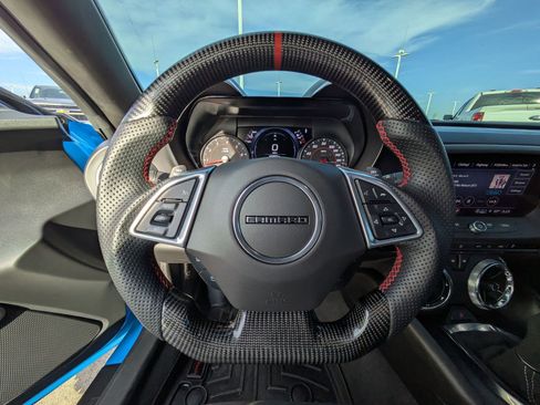 Used 2022 Chevrolet Camaro SS image 17