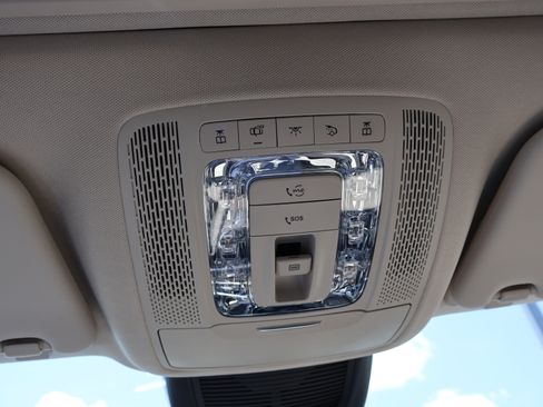 Used 2021 Mercedes-Benz GLE 350 image 42