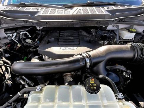 Used 2022 Ford F150 XLT w/ Equipment Group 302A High image 7