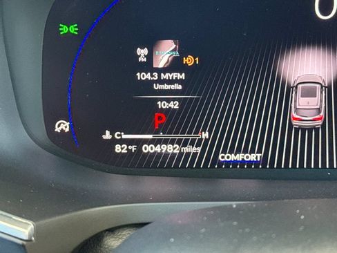 Certified 2026 Acura MDX FWD w/ Technology Package image 35