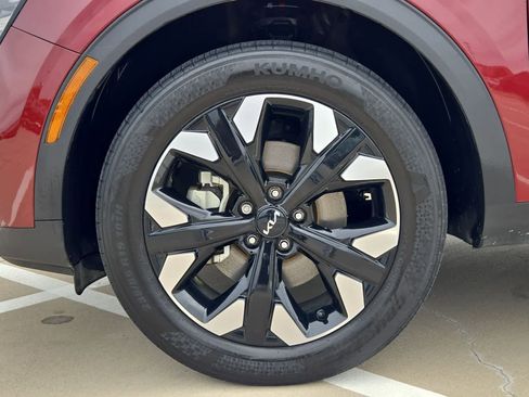 Certified 2023 Kia Sportage X-Line w/ X-Line Premium Package AWD/4WD image 12