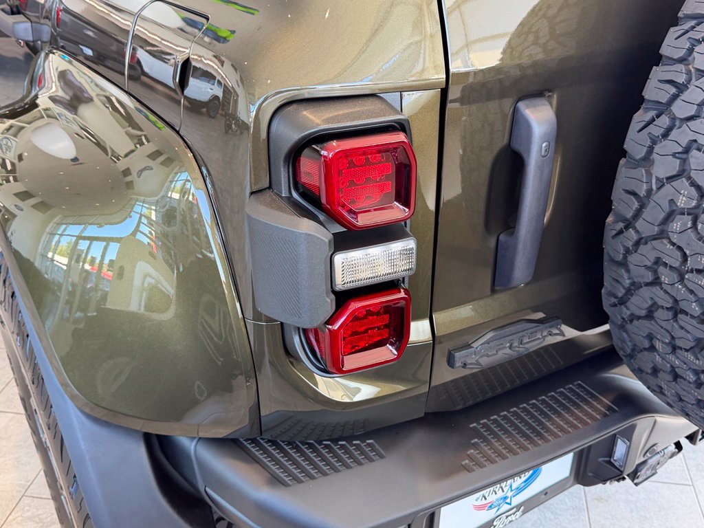 New 2026 Ford Bronco Raptor w/ Interior Carbon Fiber Pack AWD/4WD image 6
