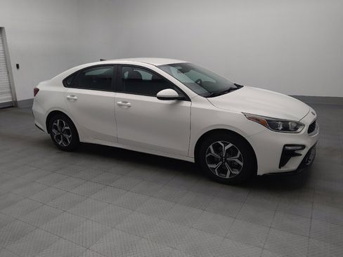 Used 2020 Kia Forte LXS FWD image 11