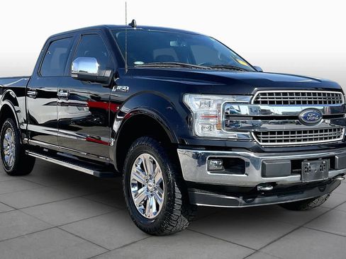 Used 2020 Ford F150 Lariat w/ Equipment Group 502A Luxury AWD/4WD image 3