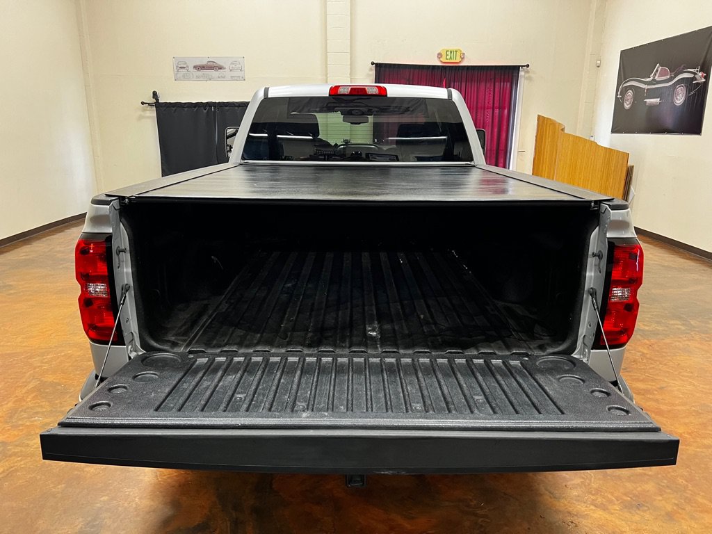 Used 2017 Chevrolet Silverado 1500 LT w/ Max Trailering Package AWD/4WD image 53