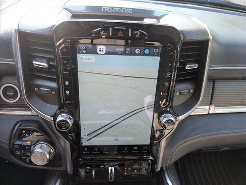 Used 2022 RAM 1500 Limited AWD/4WD image 14