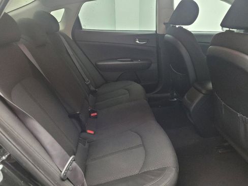 Used 2017 Kia Optima LX FWD image 19