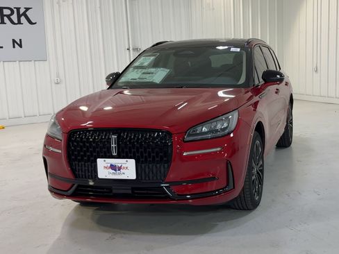 New 2025 Lincoln Corsair Premiere w/ Equipment Group 101A image 4