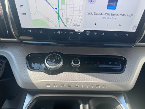 New 2025 Ford Expedition Max Active image 31