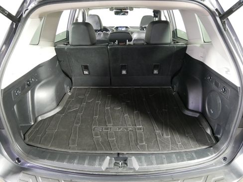 Used 2020 Subaru Forester Limited w/ Popular Package #3 AWD/4WD image 18