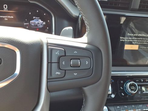 New 2026 GMC Sierra 1500 Denali w/ Denali Reserve Package AWD/4WD image 16