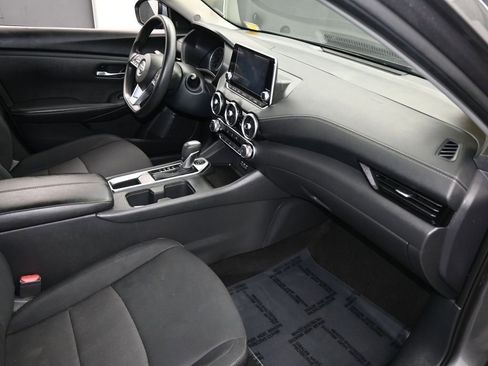 Used 2023 Nissan Sentra SV image 39