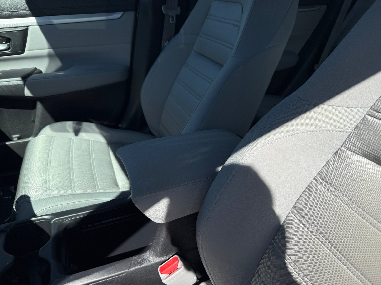 Used 2020 Honda CR-V LX image 14
