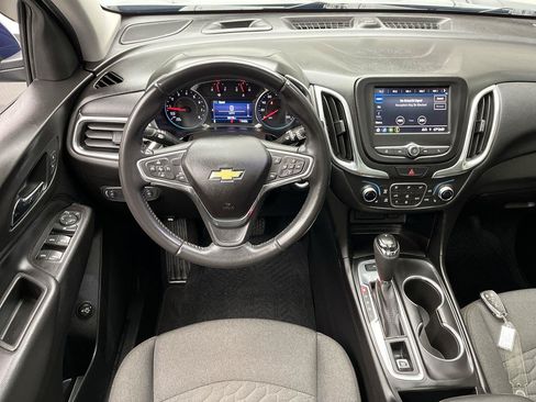 Certified 2020 Chevrolet Equinox LT AWD/4WD image 17