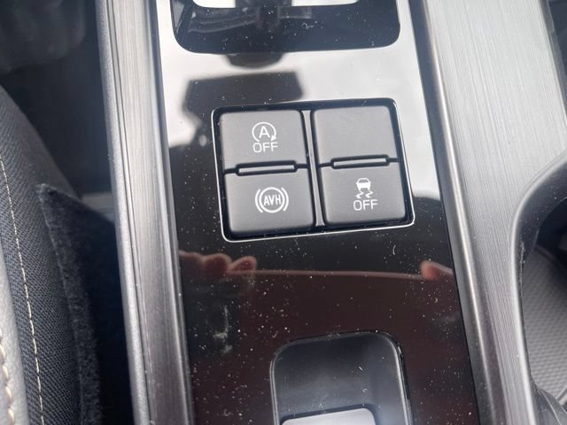 New 2026 Subaru Outback Limited AWD/4WD image 31
