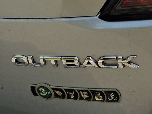 Used 2020 Subaru Outback Limited AWD/4WD image 33