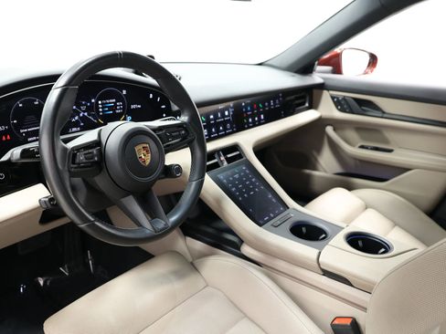 Used 2022 Porsche Taycan 4 Cross Turismo w/ Technology Package image 2