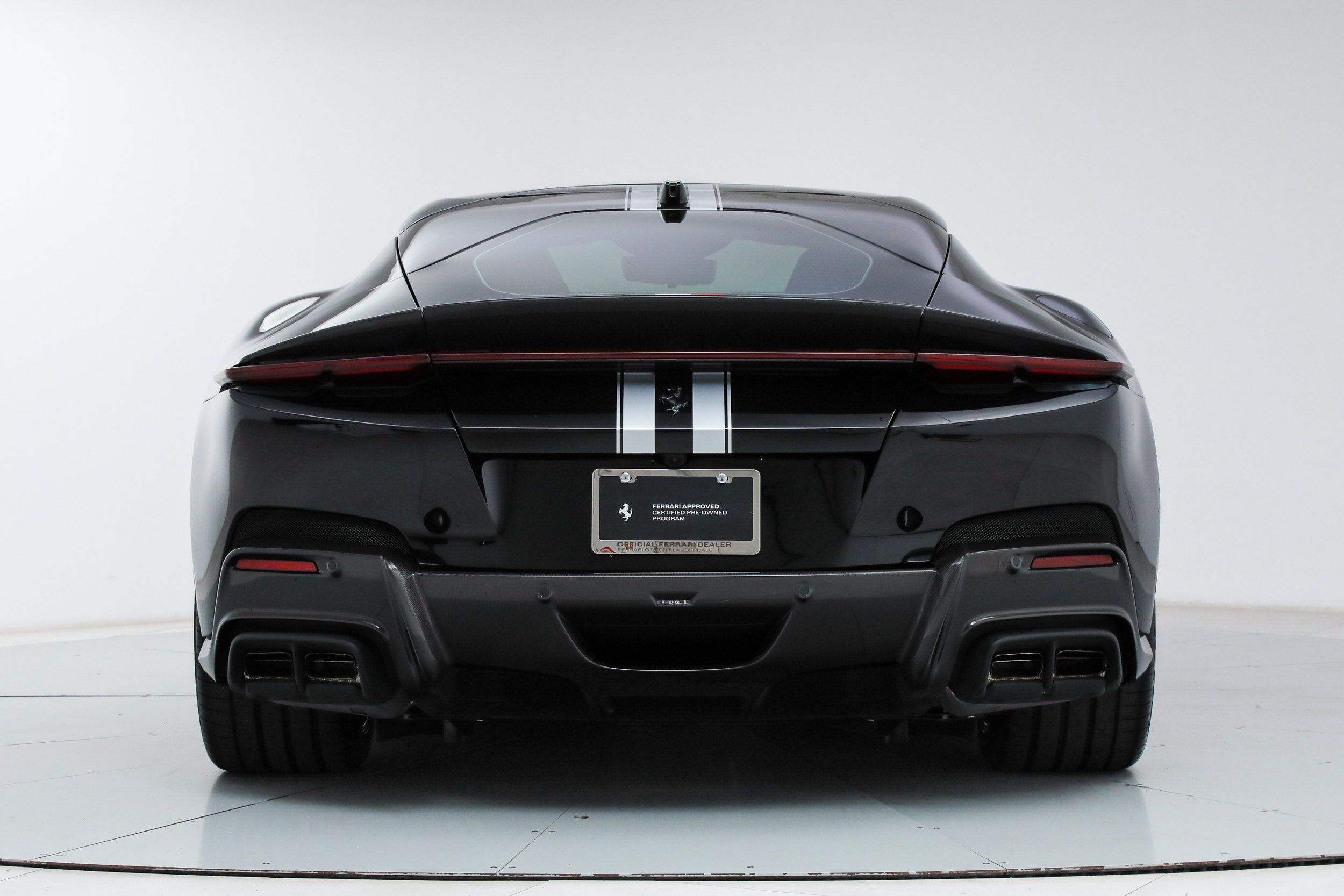Certified 2025 Ferrari 12Cilindri RWD image 7