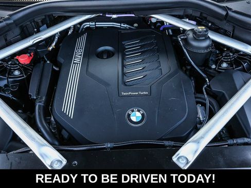 Used 2023 BMW X5 xDrive40i AWD/4WD image 12
