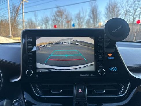 Certified 2019 Toyota C-HR Limited image 33