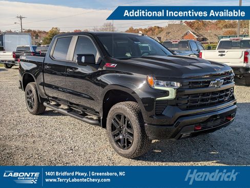 New 2026 Chevrolet Silverado 1500 LT Trail Boss w/ Safety Package image 1