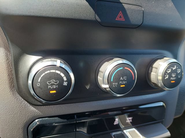 Used 2023 RAM 1500 Big Horn AWD/4WD image 31