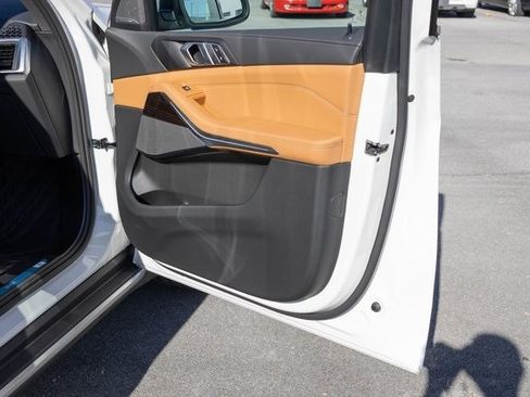 New 2026 BMW X5 xDrive50e image 20