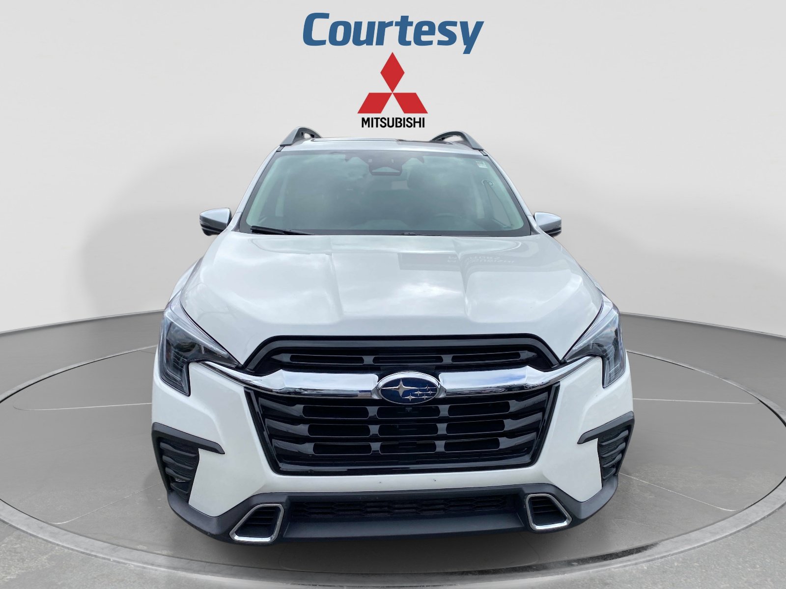 Used 2023 Subaru Ascent Touring AWD/4WD image 10