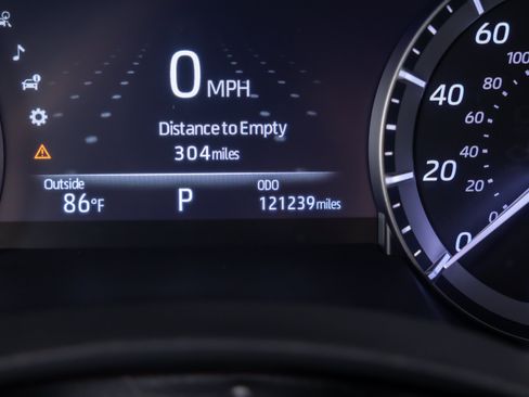 Used 2021 Toyota Highlander Platinum FWD image 20