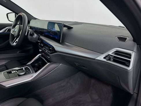 Used 2025 BMW 440i xDrive Coupe w/ Parking Assistance Package image 30