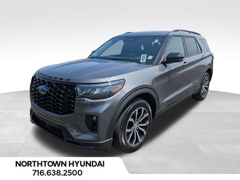 Used 2026 Ford Explorer ST-Line AWD/4WD image 1