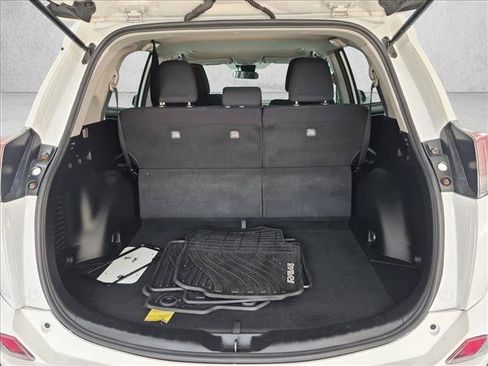 Used 2018 Toyota RAV4 XLE w/ Plus Extra Value Package AWD/4WD image 6