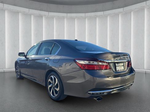 Used 2017 Honda Accord EX-L image 3