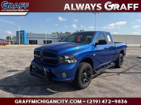 Used 2017 RAM 1500 Express AWD/4WD image 1
