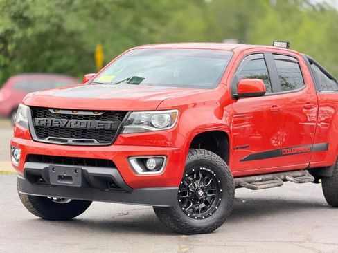 Used 2016 Chevrolet Colorado Z71 AWD/4WD image 2