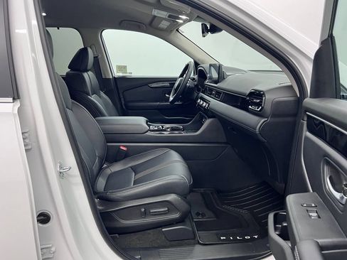 Used 2025 Honda Pilot EX-L image 25