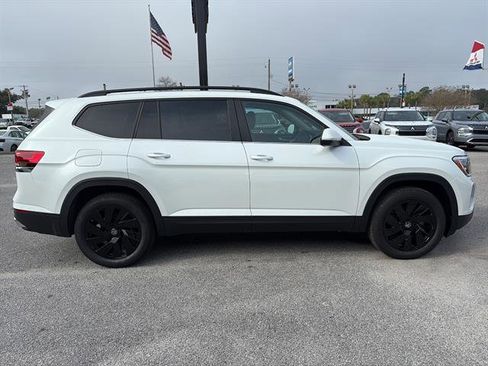 New 2026 Volkswagen Atlas SE FWD image 7