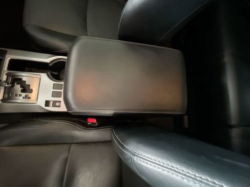 Used 2022 Toyota 4Runner Limited AWD/4WD image 21