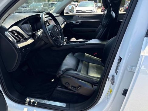 Used 2022 Volvo XC90 T6 Inscription w/ Advanced Package image 21