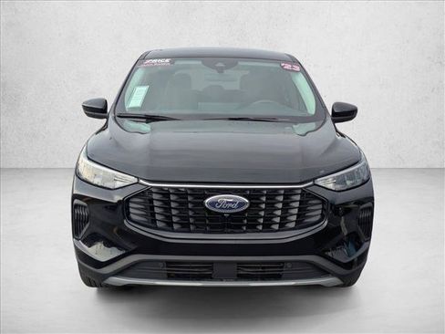 Certified 2023 Ford Escape Active w/ Tech Pack #2 AWD/4WD image 2