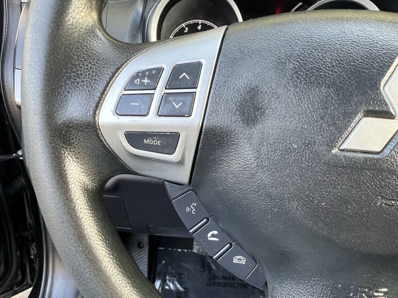 Used 2015 Mitsubishi Lancer ES FWD image 16
