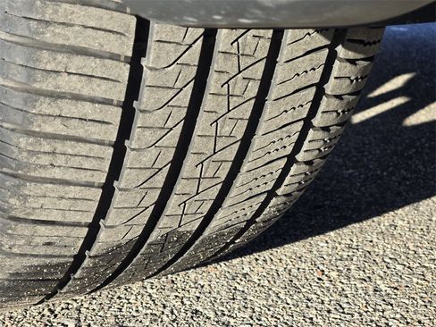 Used 2025 Audi Q7 3.0T Premium Plus image 12